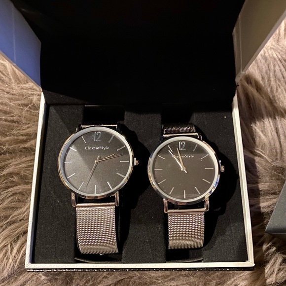 New His & Her's Matching ChronoStyle Watches - Picture 3 of 6